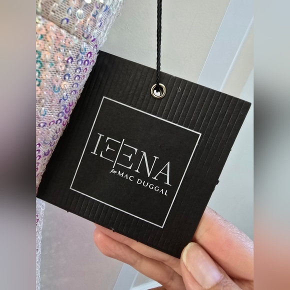 Ieena for Mac Duggal, Sequin Asymmetric Tiered Gown, Iridescent, Size 8,MSRP$398 - Picture 10 of 11